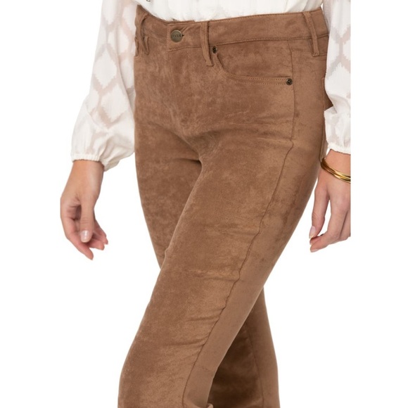 NYDJ Alina Split Hem Faux Suede Ankle Skinny Pants NWT - Picture 4 of 12